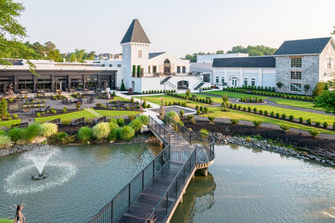 Chateau Renault Egg Harbor City Bagian luar foto