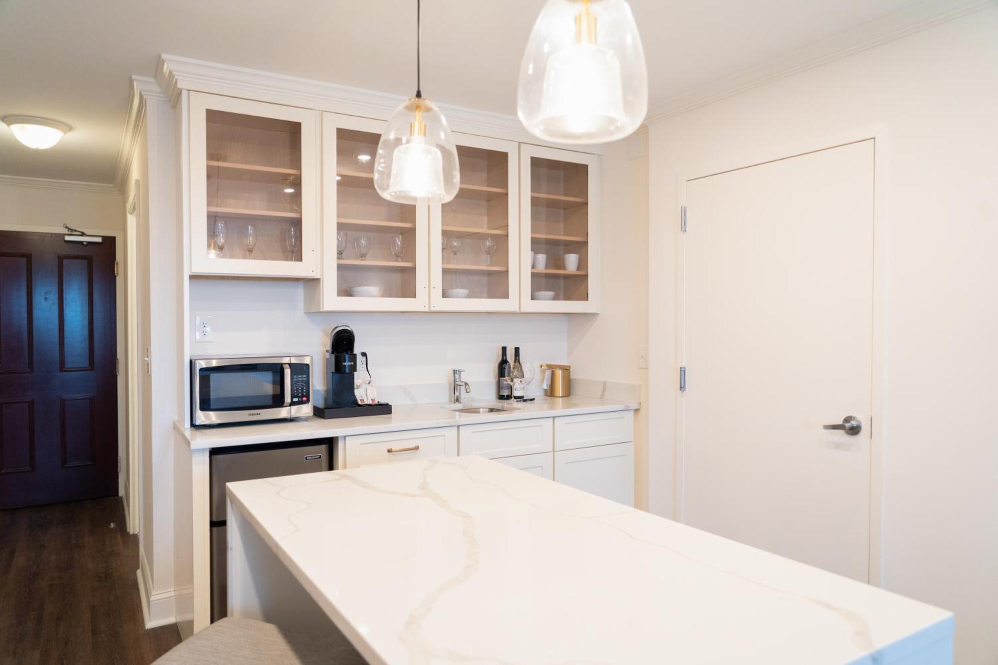 Chateau Renault Egg Harbor City Bagian luar foto